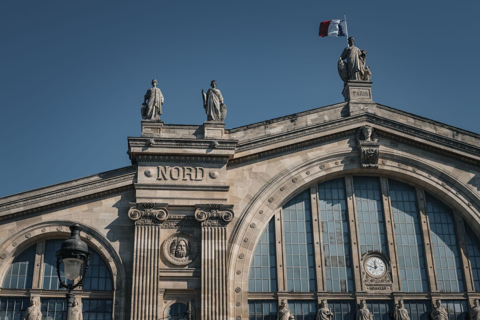 Gare du Nord – Bruxelles : la route quand le rail flanche